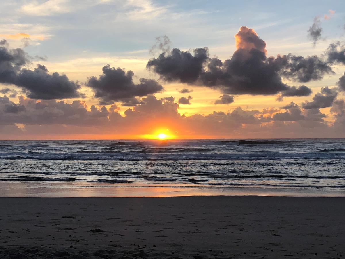 Sanctuary Beach Resort غولد كوست المظهر الخارجي الصورة
