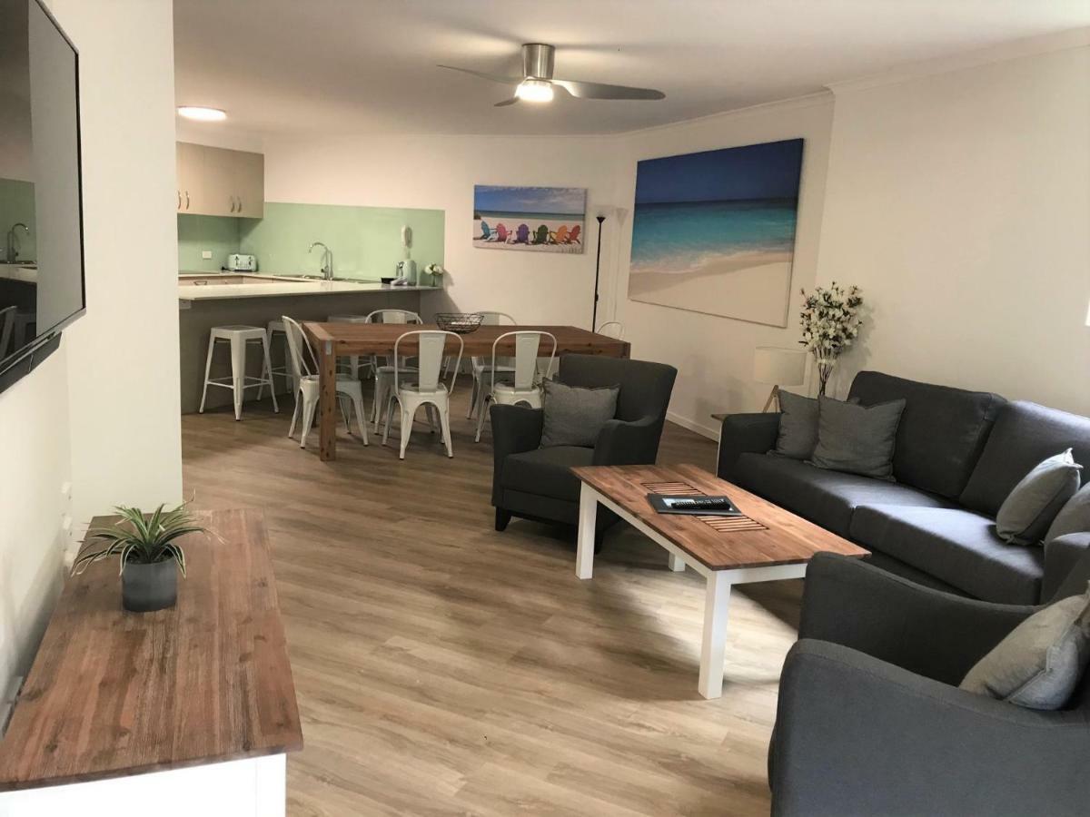 Sanctuary Beach Resort غولد كوست المظهر الخارجي الصورة